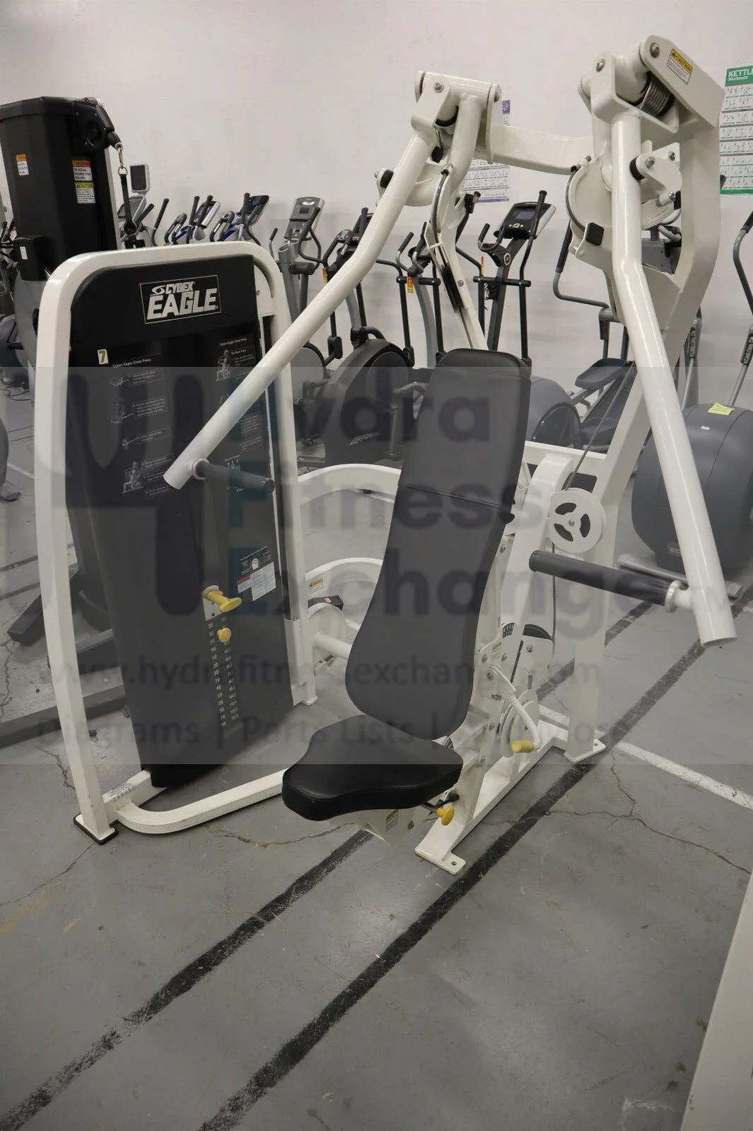 Cybex Eagle Chest Press 1100091 Strength System