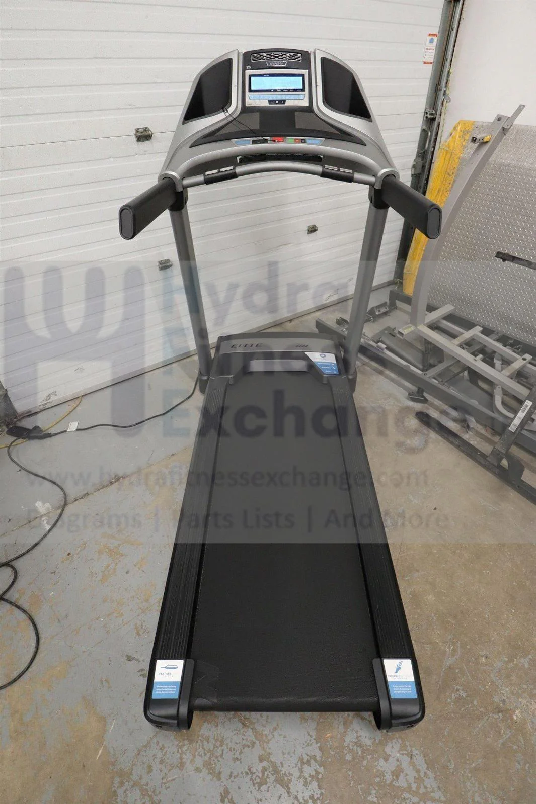 Horizon Fitness Elite T5 Folding Treadmill - Image 3