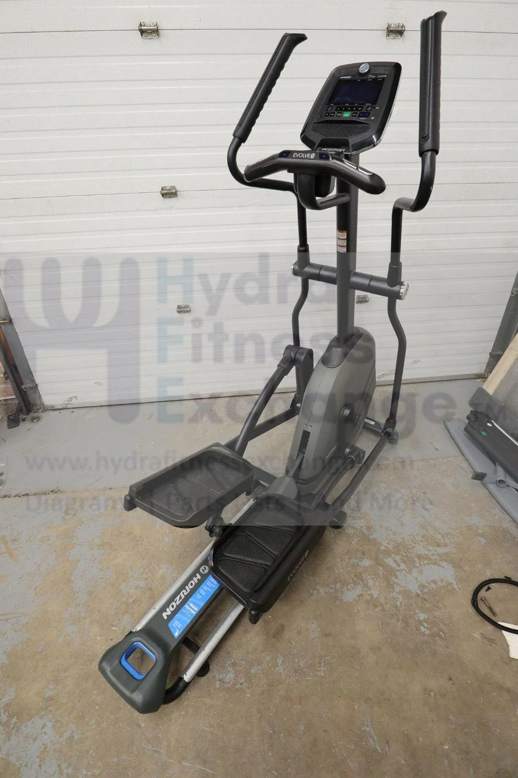 Horizon Fitness Evolve 5 Space Saver EP584B Folding Elliptical - Image 2