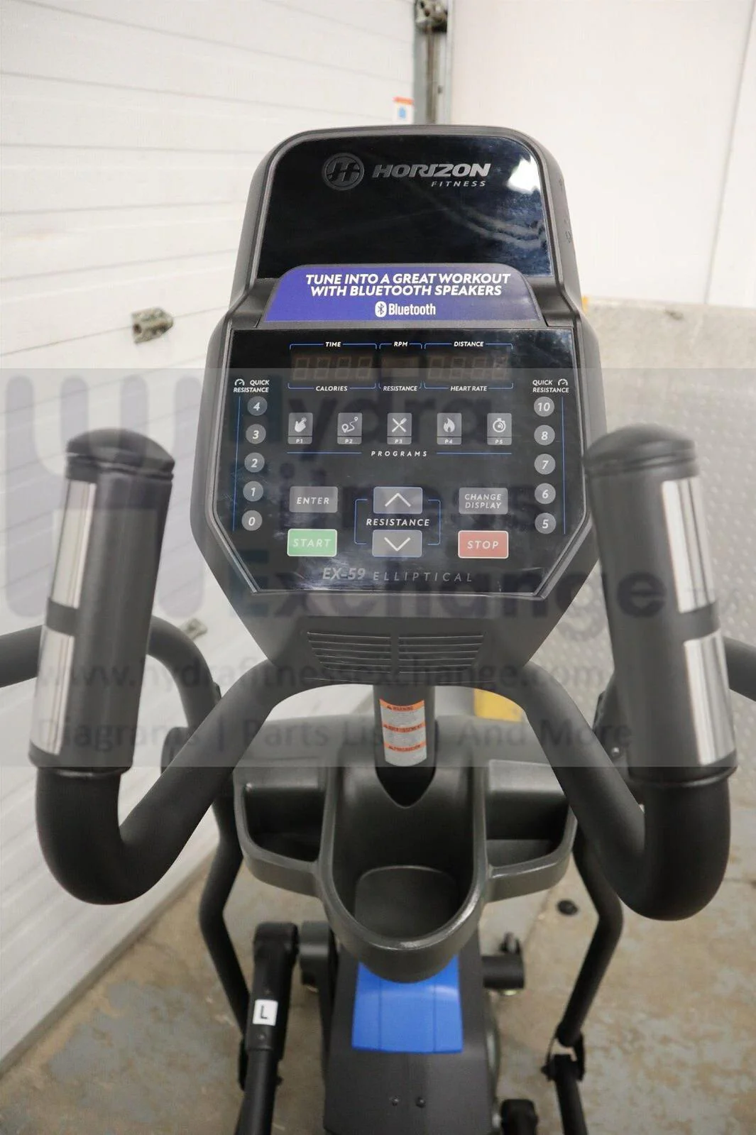 Horizon Fitness EX59-04 EP2952 Elliptical - Image 4