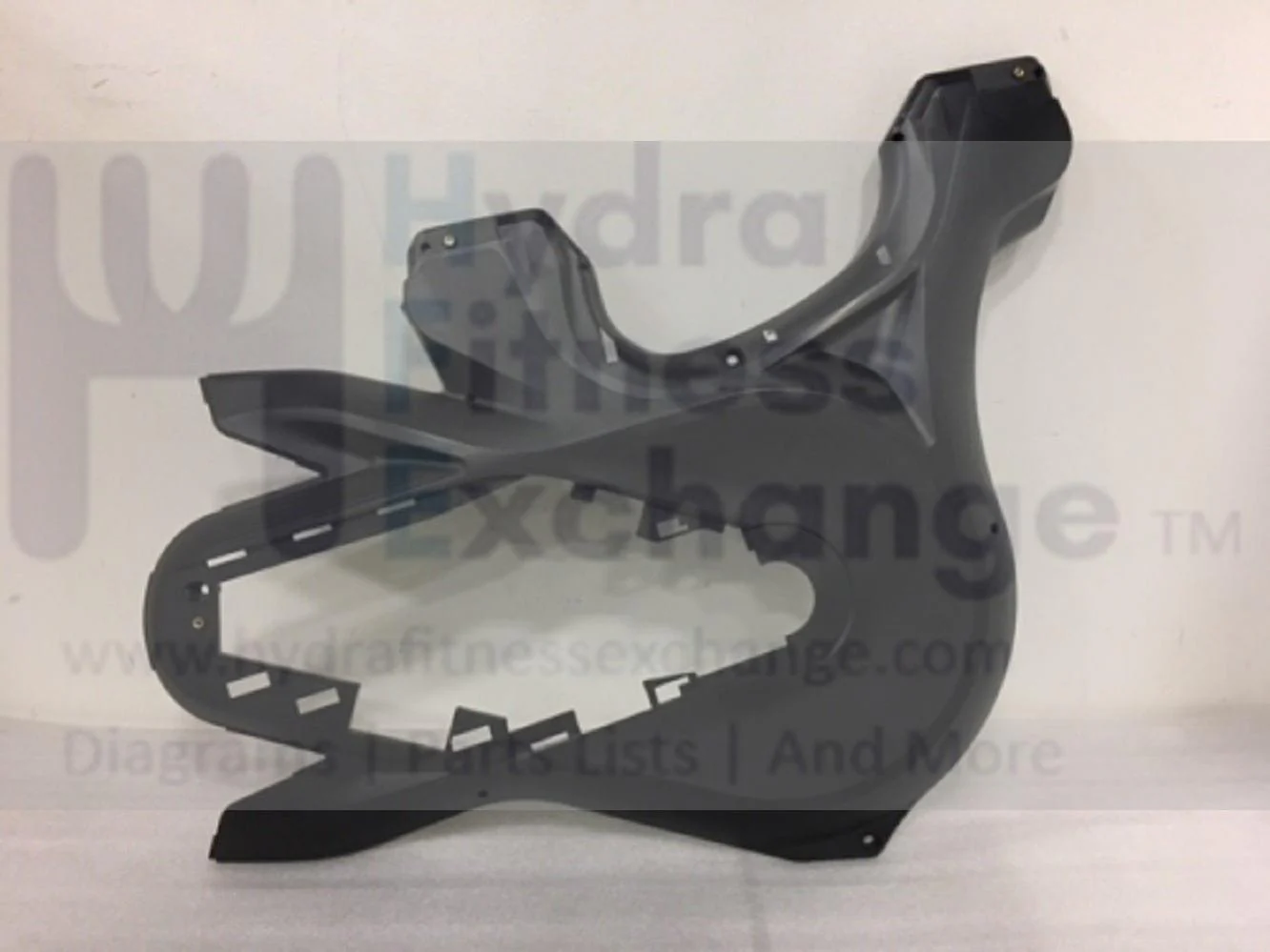 Matrix Fitness FC20 FC25 FC23 FC24 FC32B FC32 FC33 FC29 FC36 FC28 FC39 Stationary Bike Right Cover 1000404492 - Image 2