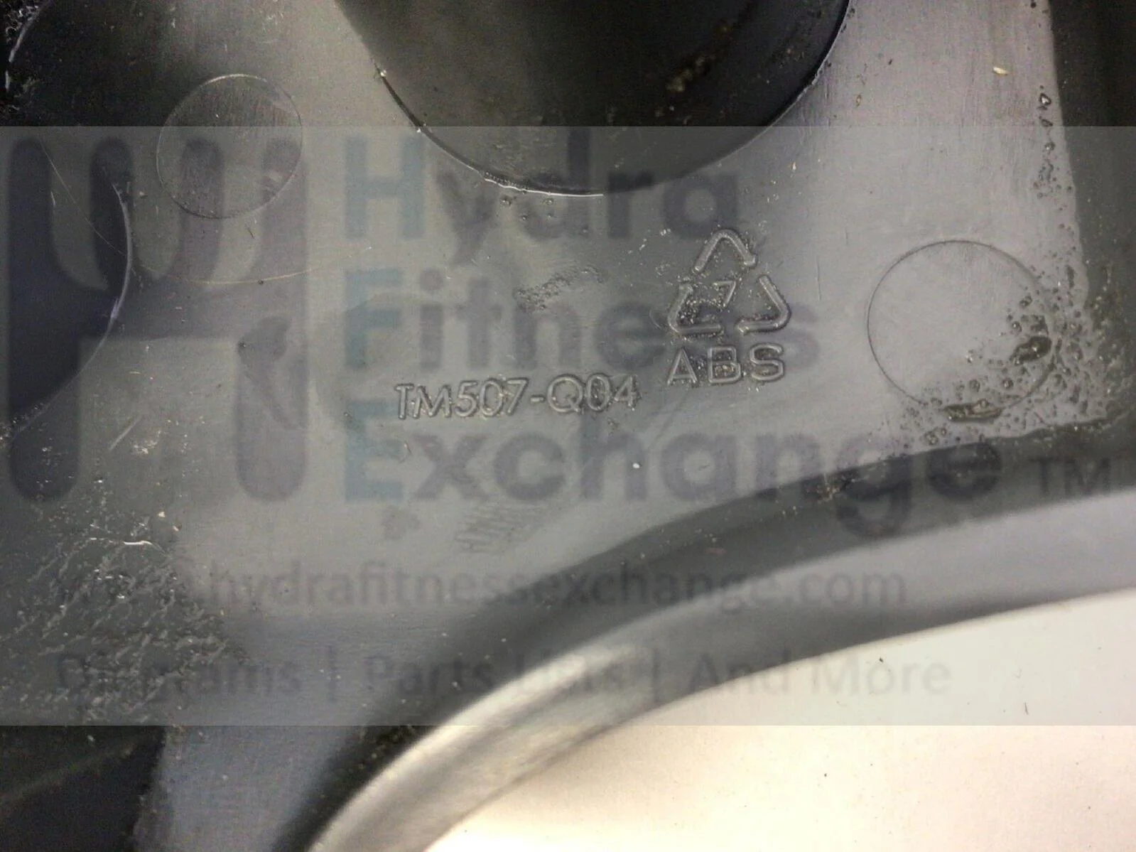 Used Matrix Fitness T1x T1xe T3x T3xe Treadmill Right Rear End Cap 0000087370 - Image 3