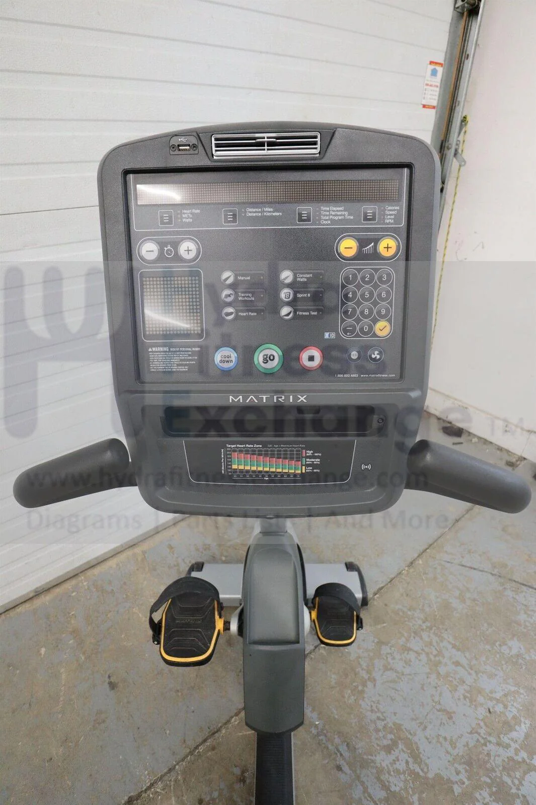 Matrix R5X RB3071 Recumbent Stationary Bike - Image 4
