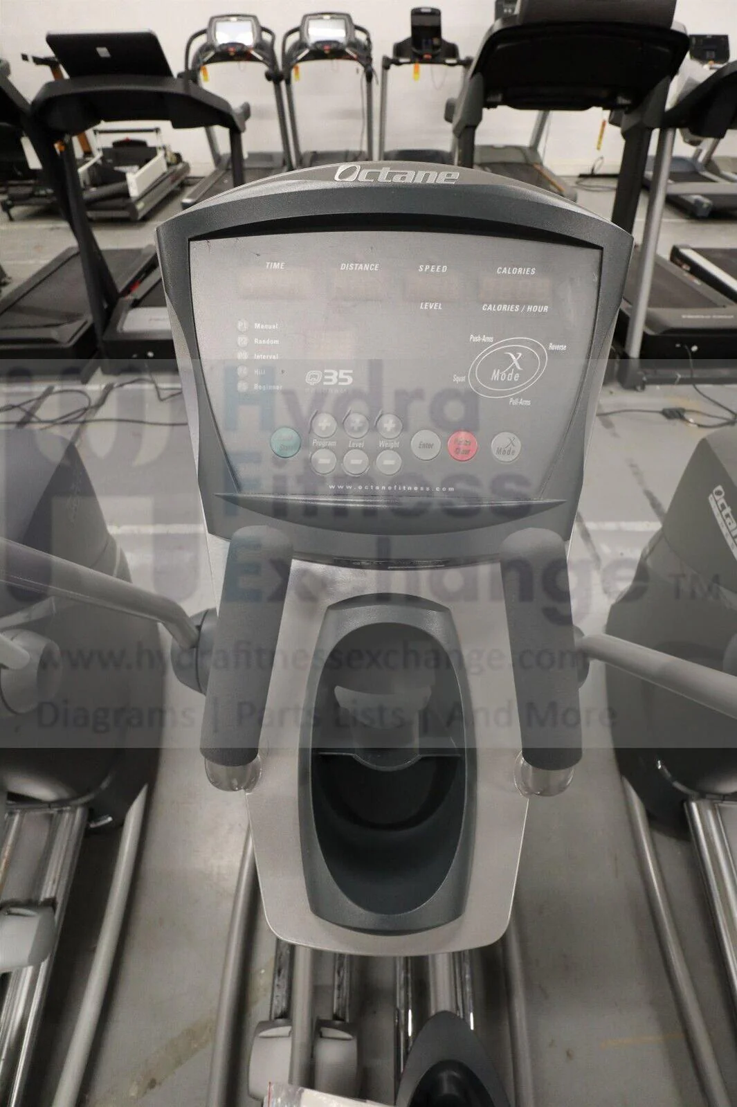 Octane Fitness Q35 V08070 Elliptical - Image 2