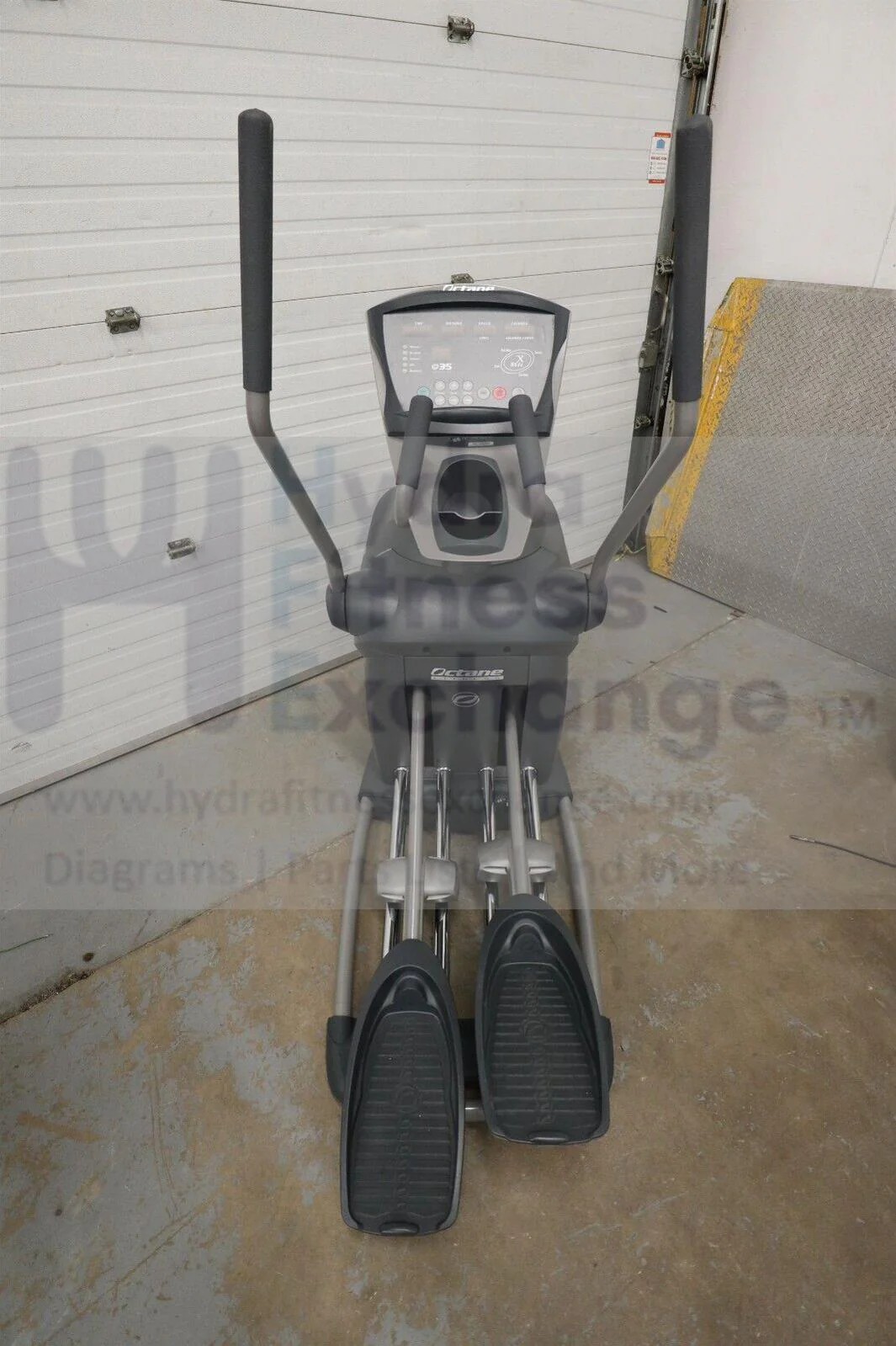 Octane Fitness Q35 V08070 Elliptical - Image 3