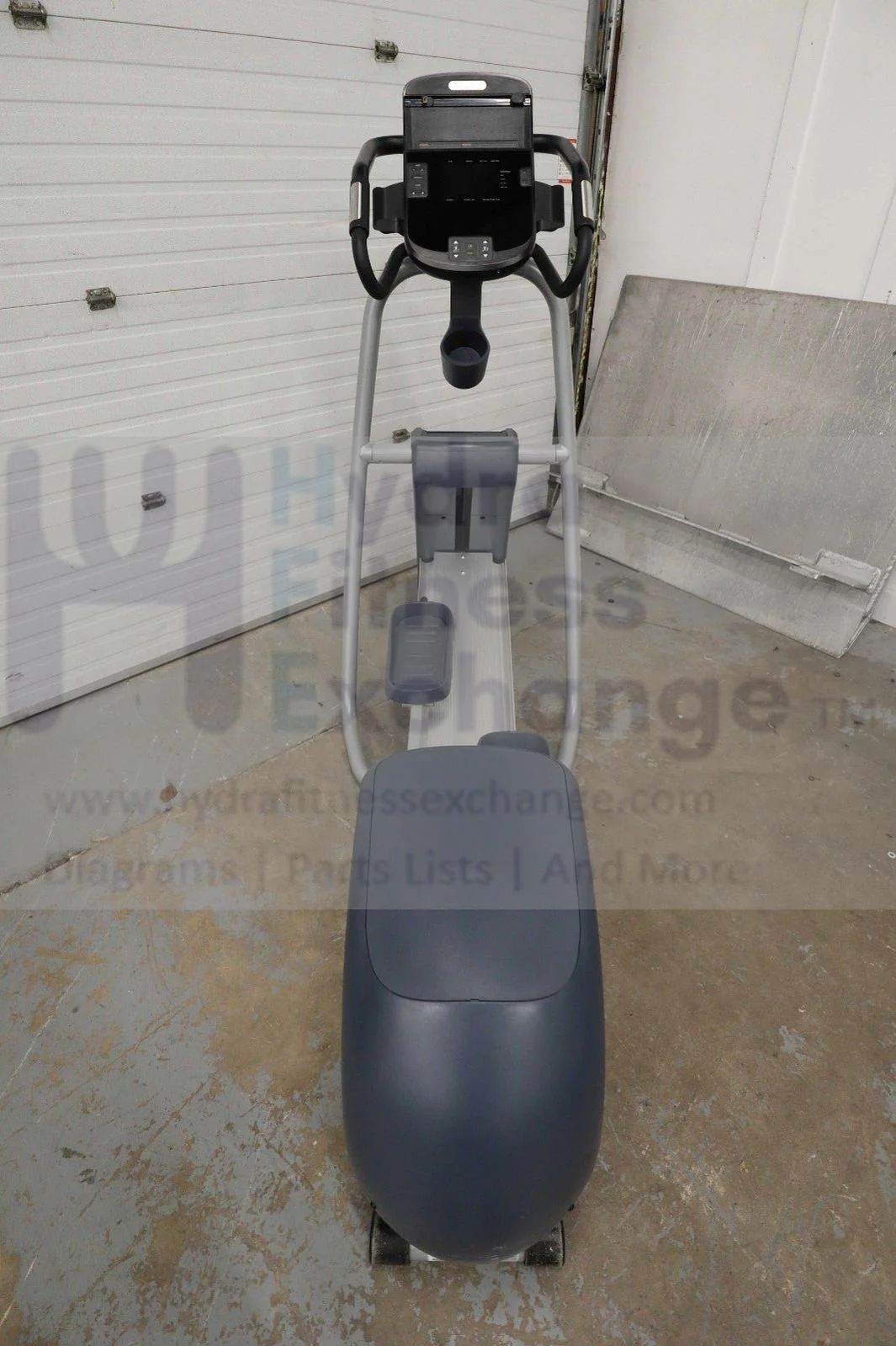 Precor EFX 423 AJXF Adjustable Inline Elliptical - Image 3