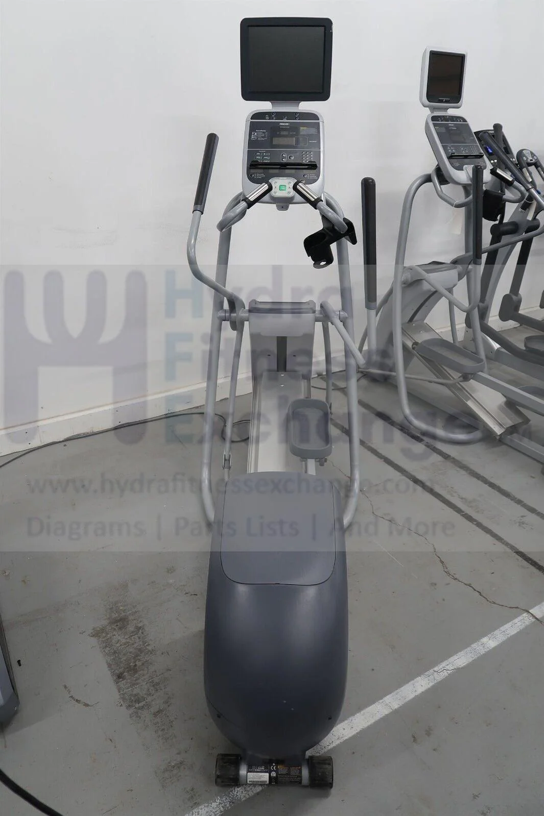 Precor EFX 536i w Moving Arms AEZCB2 Adjustable Inline Elliptical - Image 3
