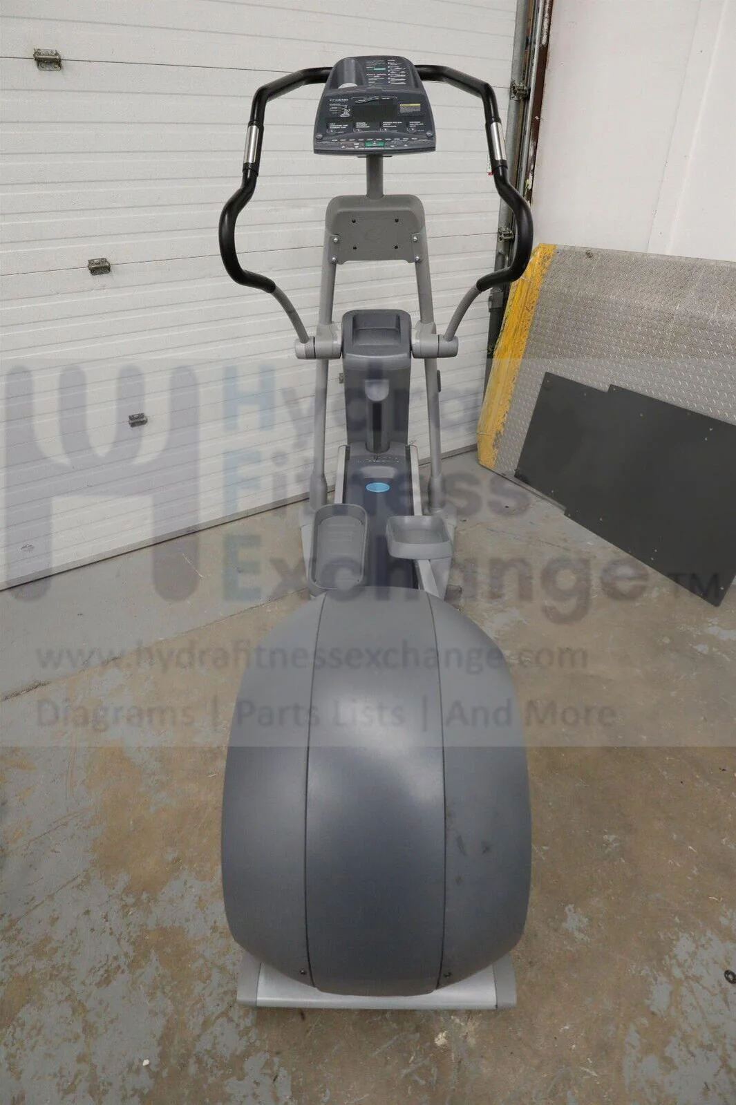 Precor EFX 546i AA32I0 Adjustable Inline Elliptical - Image 3