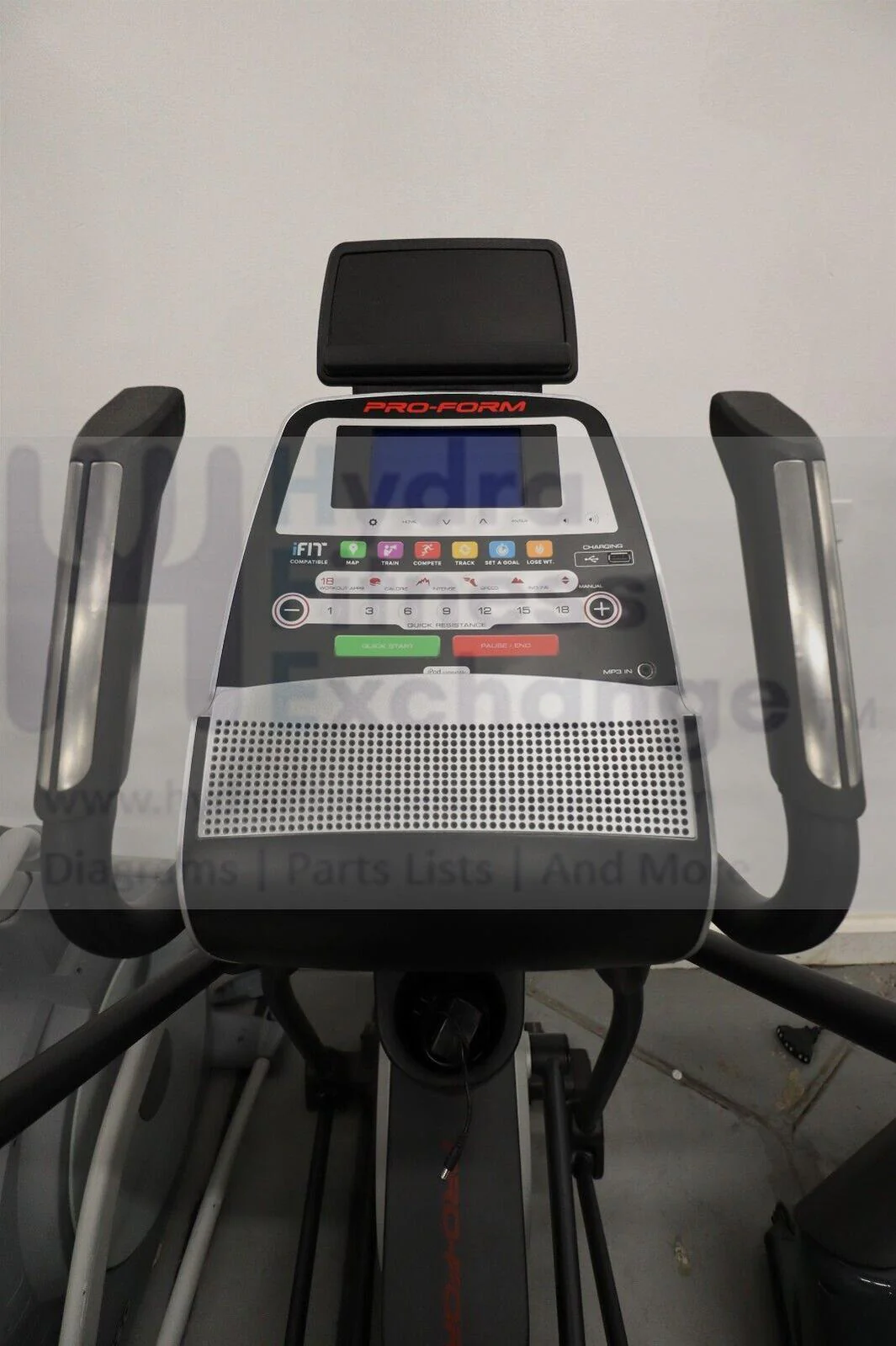 ProForm 520 E PFEL559142 Adjustable Inline Elliptical - Image 3