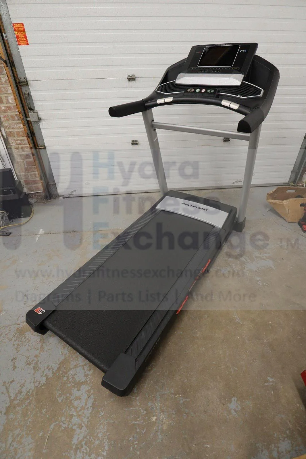 ProForm Carbon T10 PFTL99720.0 Folding Treadmill - Image 2