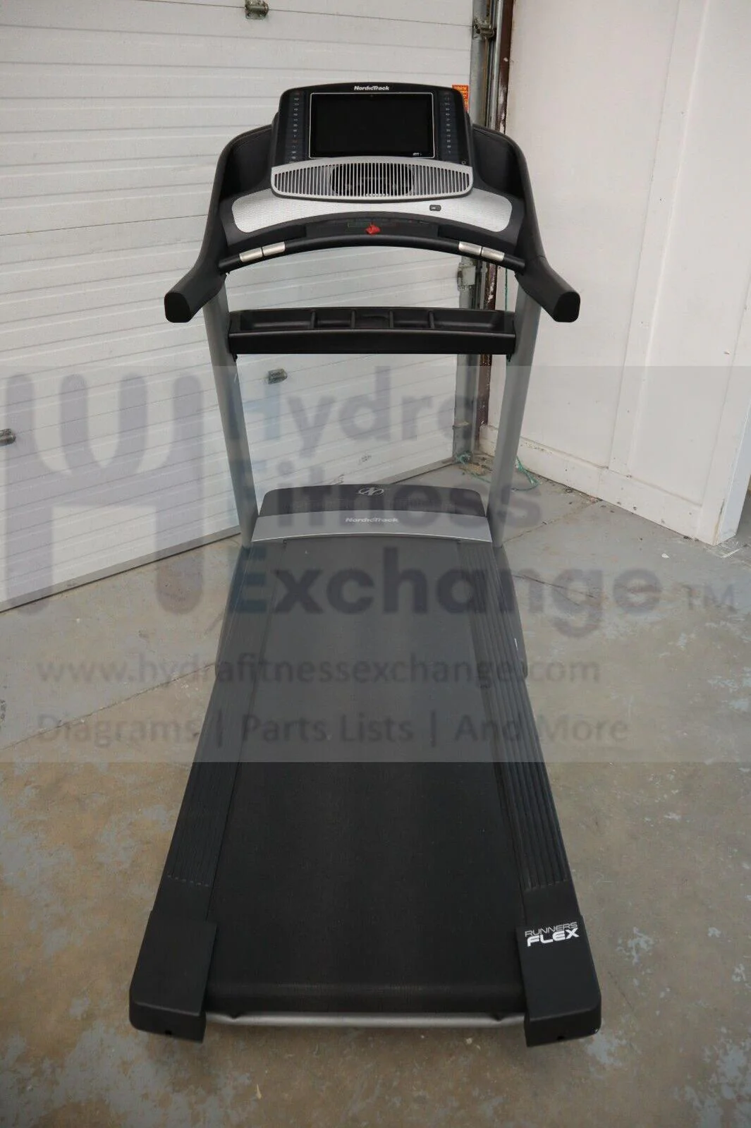 Refurbished NordicTrack Commercial 2450 NTL17229.5 Folding Treadmill 4 Home Gym - Image 2