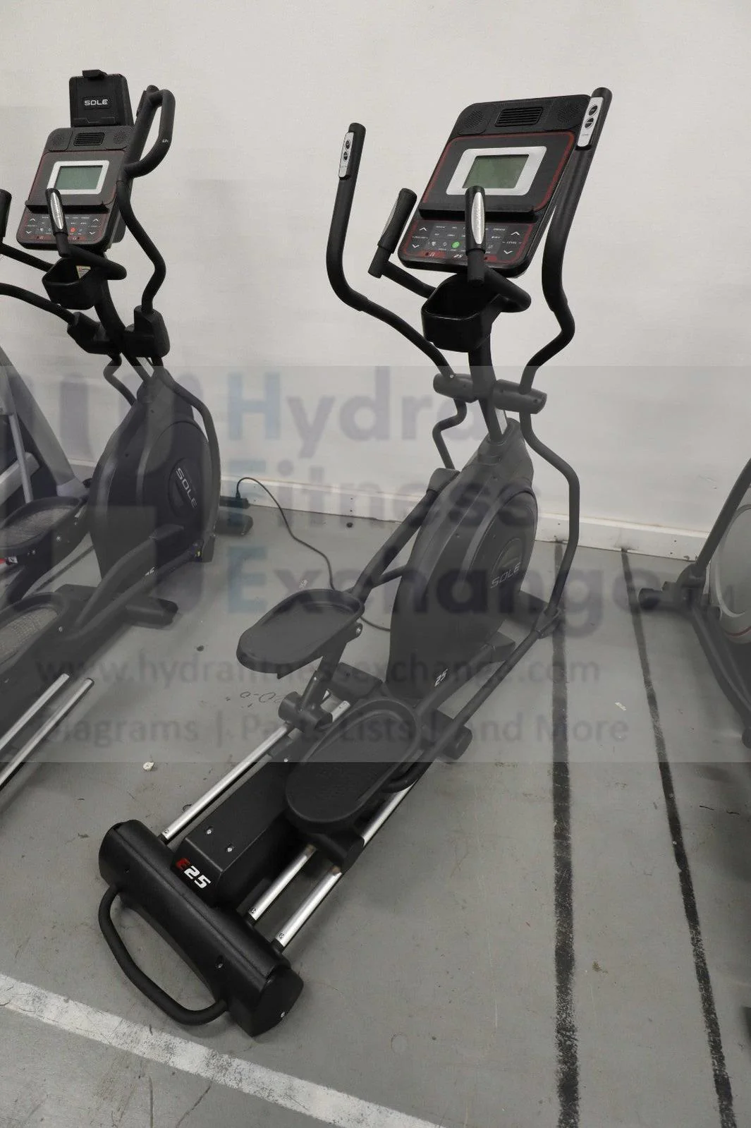 Sole E25 525018 Adjustable Inline Elliptical - Image 2
