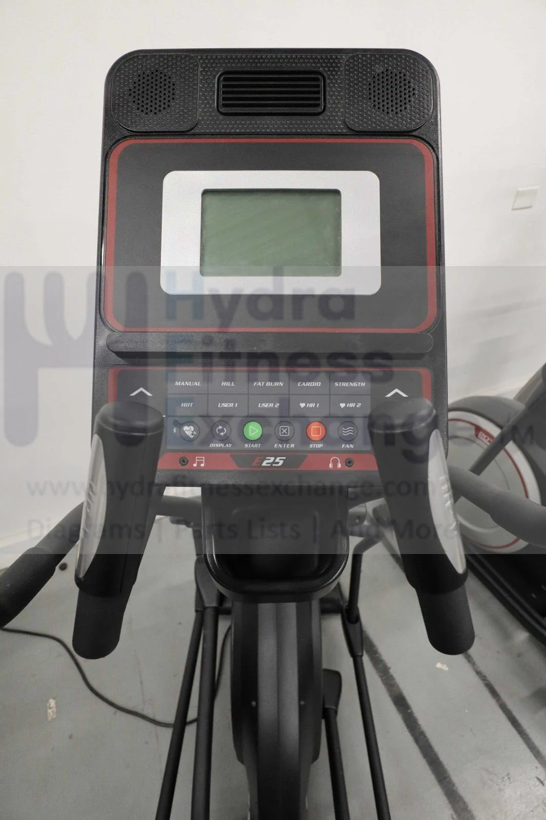 Sole E25 525018 Adjustable Inline Elliptical - Image 4