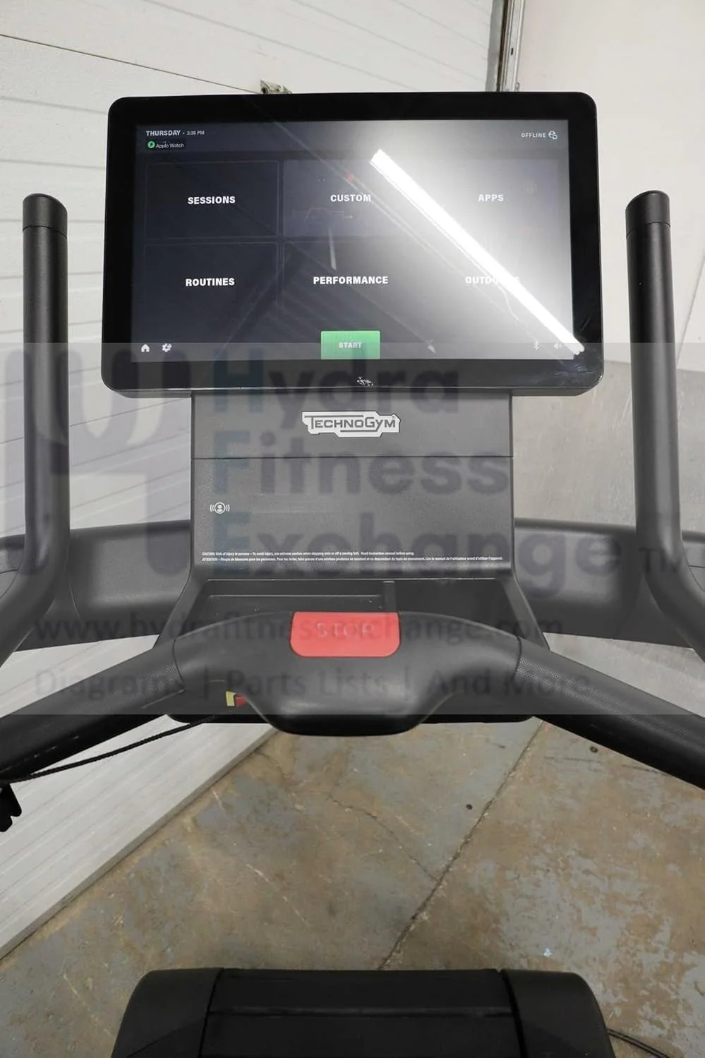 Technogym Skillrun Live 5000 Non Folding Treadmill - Image 4
