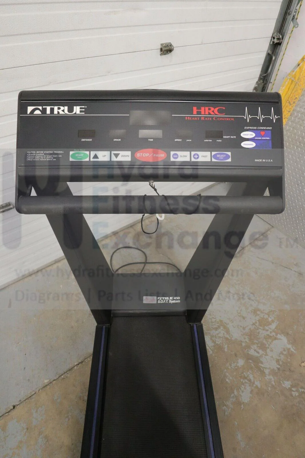 True Fitness 450 S.O.F.T. System Non Folding Treadmill - Image 4