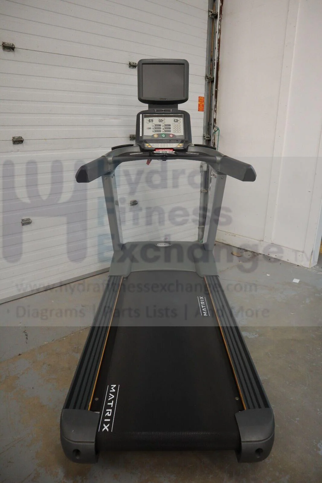 Used Matrix T5x W TV Enteratinment PVS Display Commercial Treadmill - Home Gym - Image 2