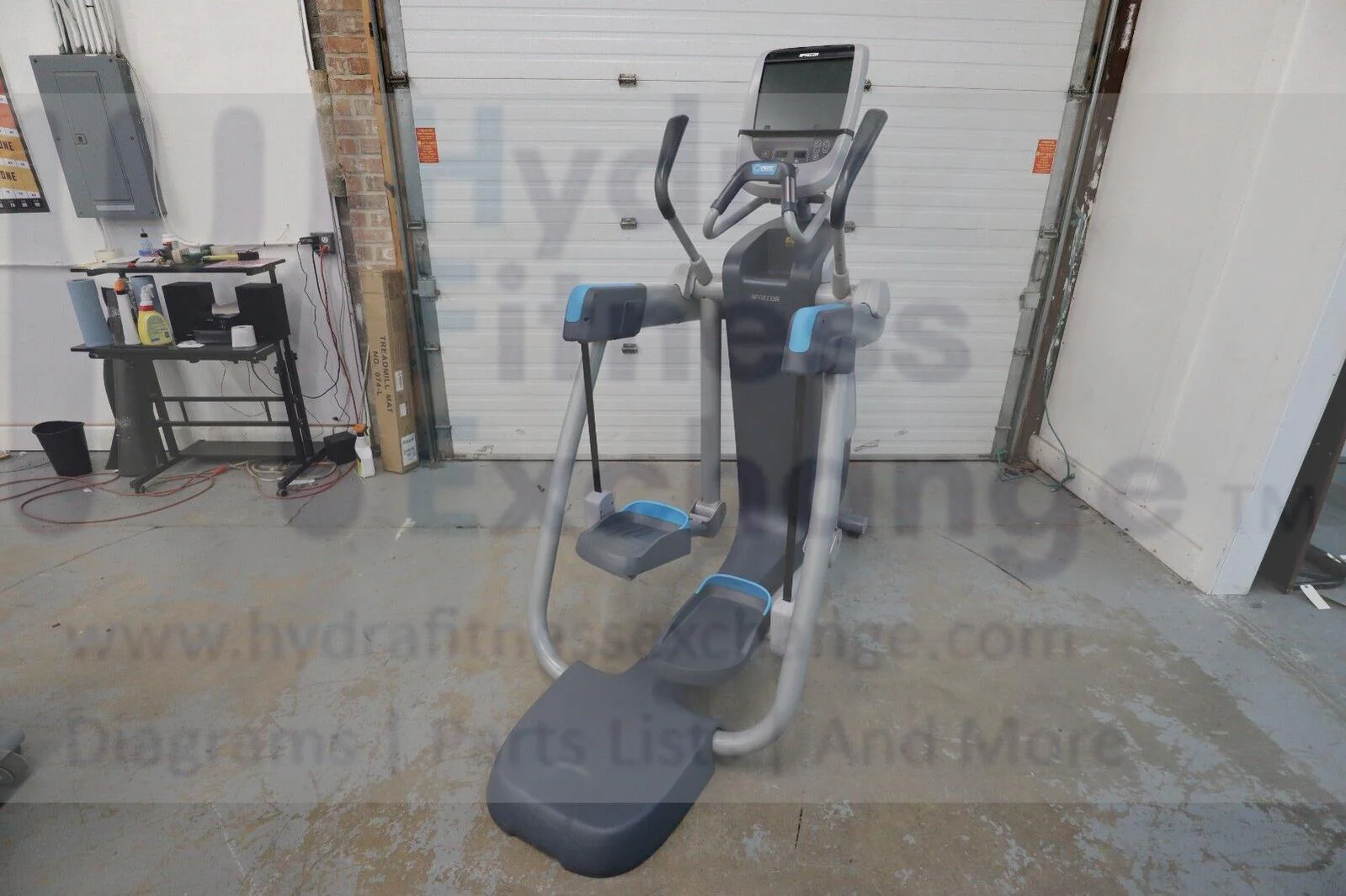 Used Precor AMT-12 885 Open Stride w P80 Console AJTE Elliptical For Home Gym - Image 3