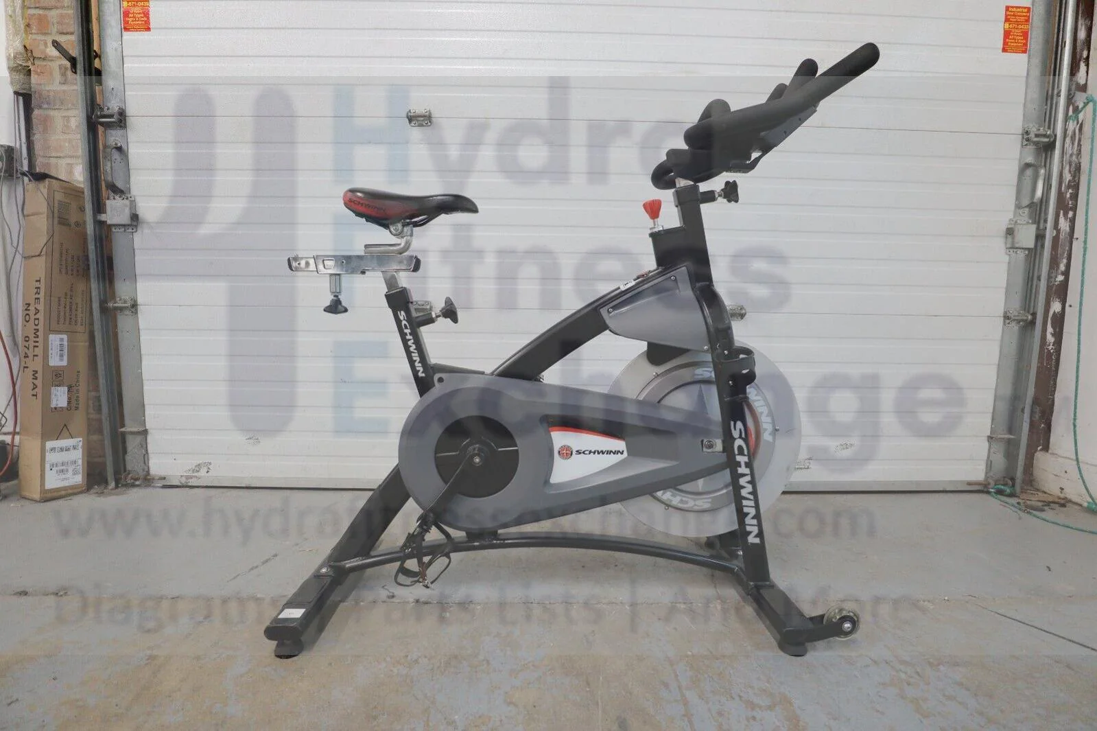 Used Schwinn A.C. Classic Indoor Cycle 100177 Stationary Bike - Image 3