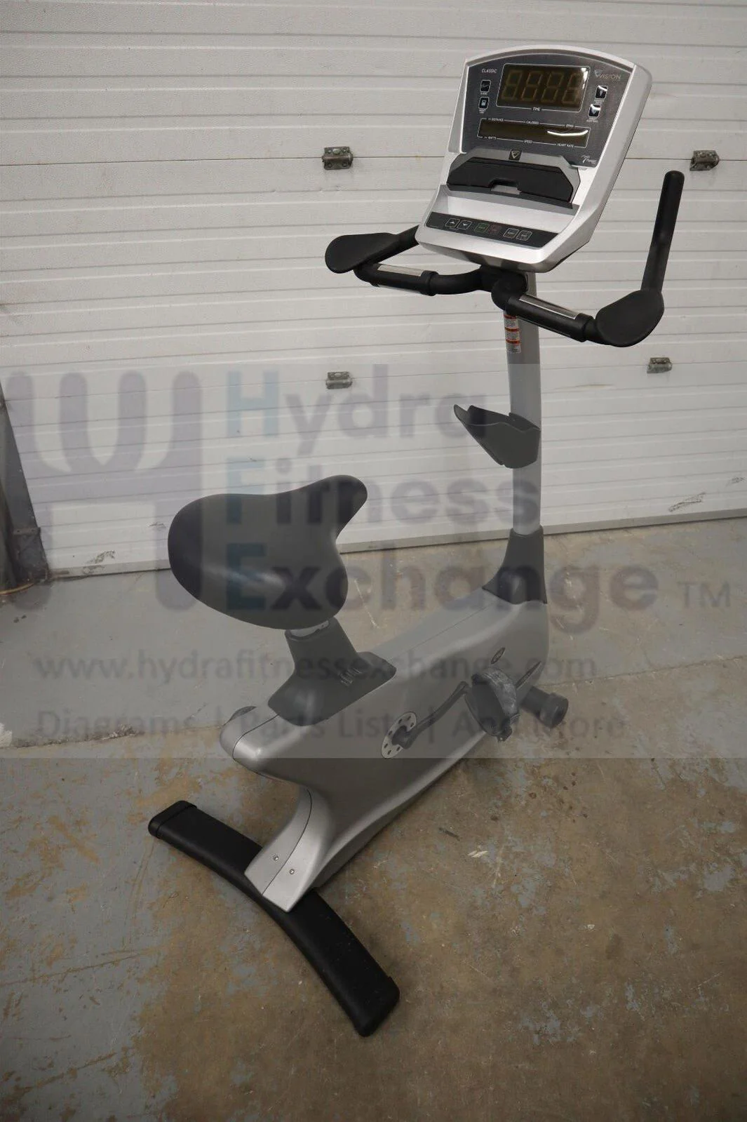 Vision Fitness U40 CB1581 Upright Stationary Bike - Image 2